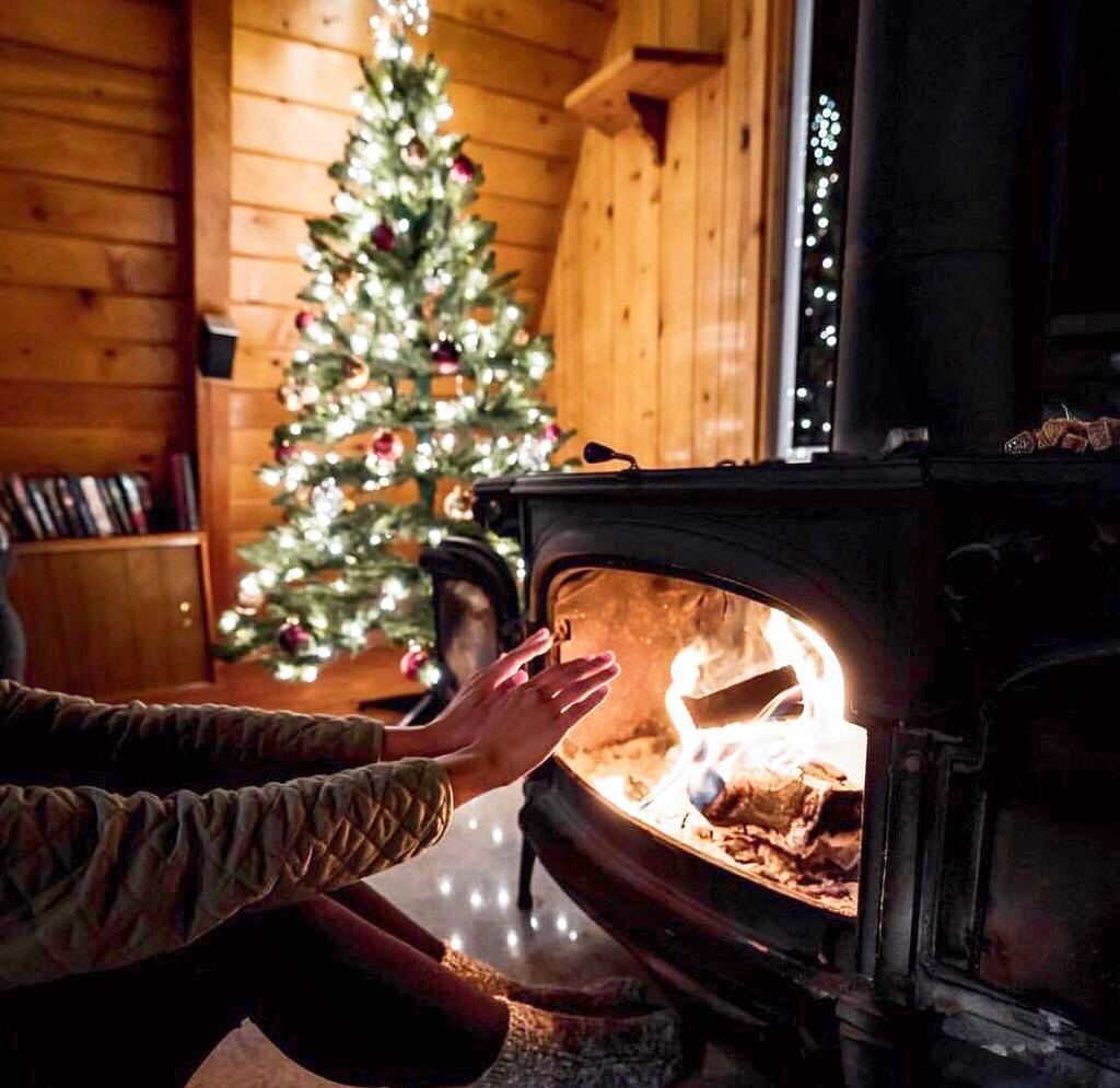 Зима  это время для комфорта, хорошей еды, тепла, дружеской беседы у камина: это время для дома.