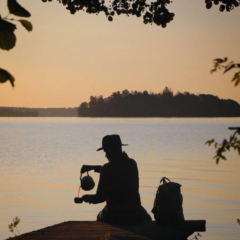 Есть люди, у которых есть жажда необыкновенной жизни, не похожей на обыденность, со всех сторон...