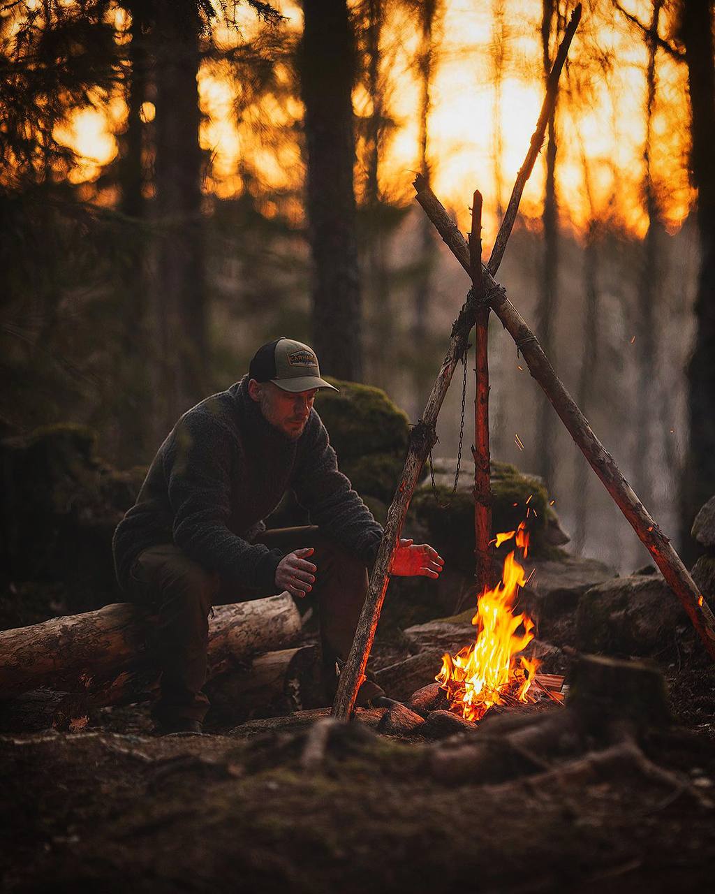 В огне, который пережил самую темную ночь, всегда можно найти утешение